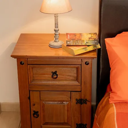 Buena Vista With Heated Indoor Pool In El Roque La Oliva