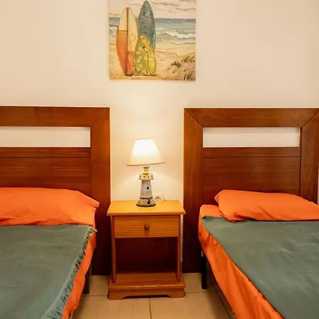 Buena Vista With Heated Indoor Pool In El Roque La Oliva