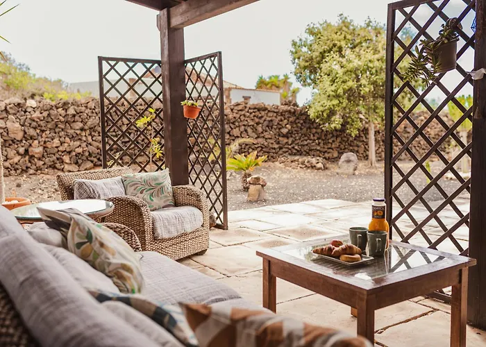 Villa Buena Vista With Heated Indoor Pool In El Roque